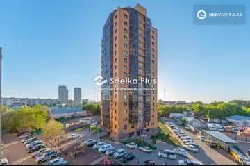 2-комнатная квартира, этаж 5 из 17, 55 м²