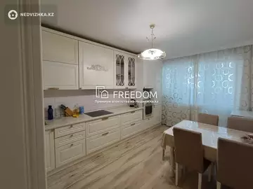 4-комнатная квартира, этаж 7 из 8, 112 м²