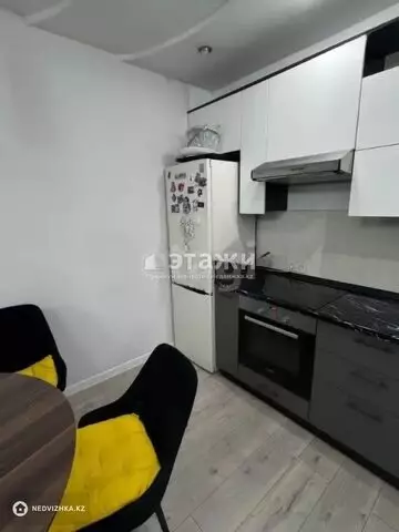 2-комнатная квартира, этаж 5 из 18, 60 м²