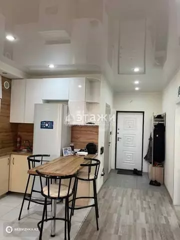 2-комнатная квартира, этаж 4 из 12, 41 м²