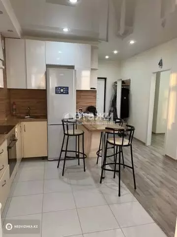 2-комнатная квартира, этаж 4 из 12, 41 м²