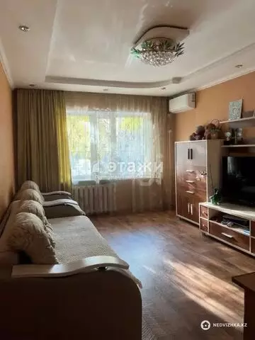2-комнатная квартира, этаж 1 из 5, 50 м²