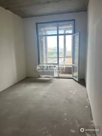 2-комнатная квартира, этаж 6 из 12, 49 м²