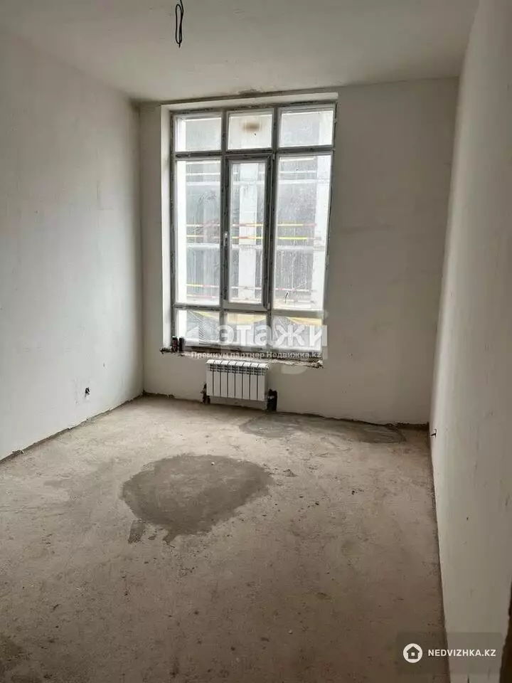 115 м², 4-комнатная квартира, этаж 4 из 8, 115 м², изображение - 1