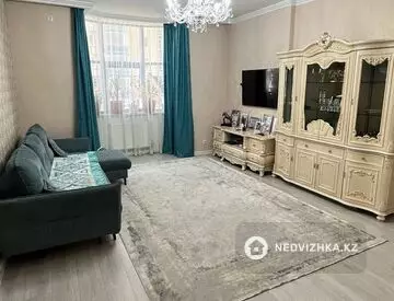 1-комнатная квартира, этаж 4 из 18, 75 м²