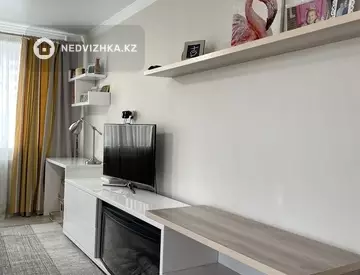 2-комнатная квартира, этаж 5 из 12, 50 м², посуточно