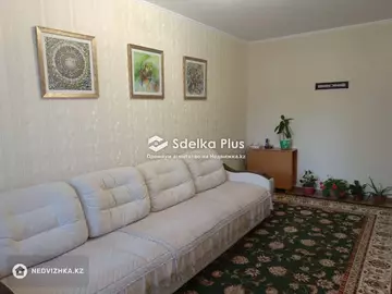 2-комнатная квартира, этаж 4 из 9, 52 м²