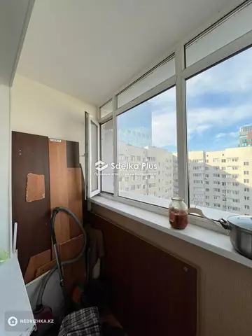 3-комнатная квартира, этаж 9 из 10, 62 м²