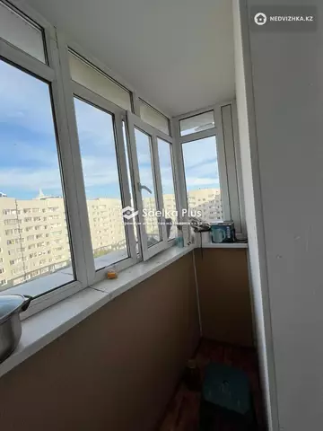 3-комнатная квартира, этаж 9 из 10, 62 м²