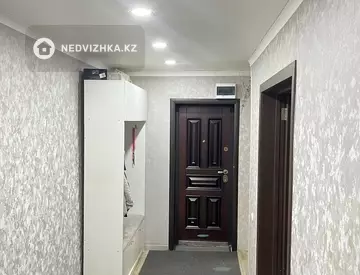 3-комнатная квартира, этаж 2 из 9, 60 м²