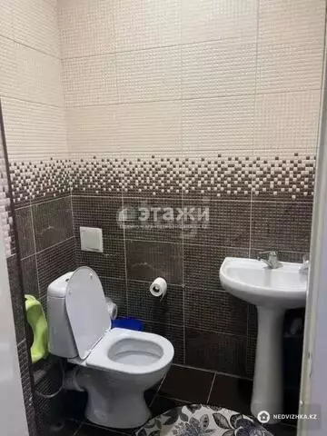 2-комнатная квартира, этаж 1 из 5, 68 м²