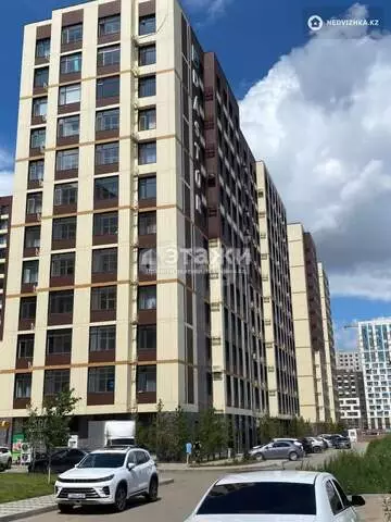 2-комнатная квартира, этаж 7 из 15, 60 м²