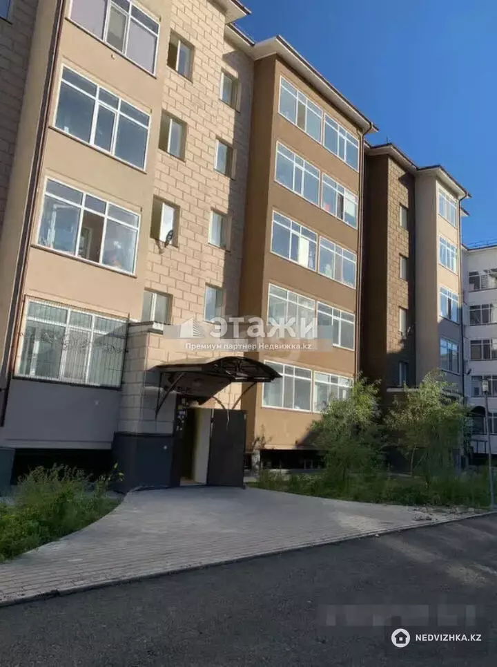 55.6 м², 2-комнатная квартира, этаж 3 из 5, 56 м², изображение - 1