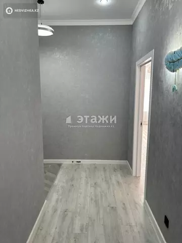 2-комнатная квартира, этаж 8 из 12, 65 м²