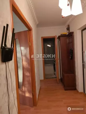 2-комнатная квартира, этаж 4 из 5, 52 м²