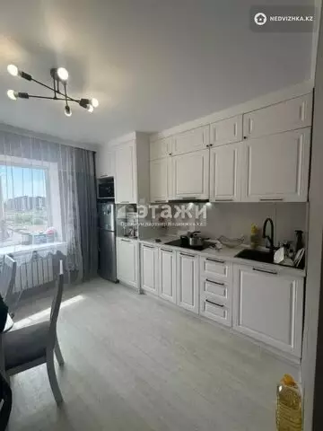 1-комнатная квартира, этаж 4 из 10, 44 м²