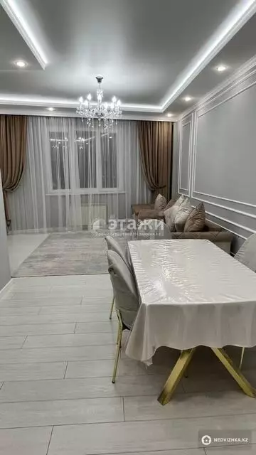 3-комнатная квартира, этаж 9 из 18, 99 м²