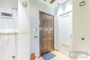 2-комнатная квартира, этаж 9 из 9, 40 м²