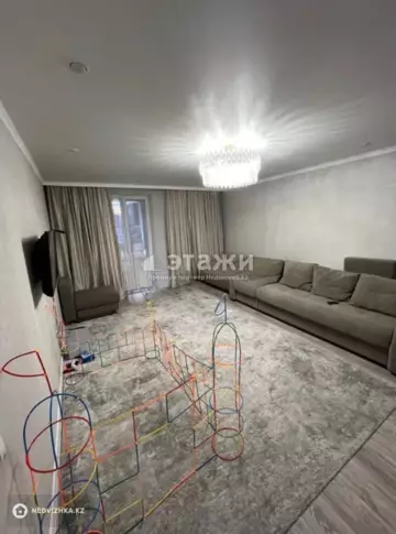 2-комнатная квартира, этаж 4 из 7, 70 м²