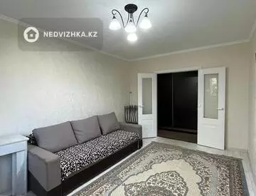 2-комнатная квартира, этаж 3 из 5, 51 м²