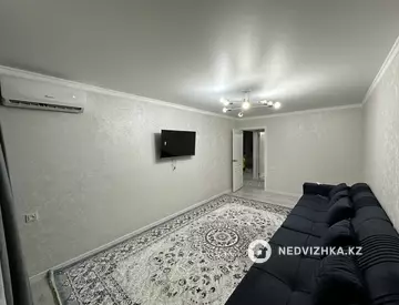 2-комнатная квартира, этаж 2 из 5, 60 м², посуточно