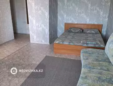 1-комнатная квартира, этаж 4 из 4, 40 м², посуточно