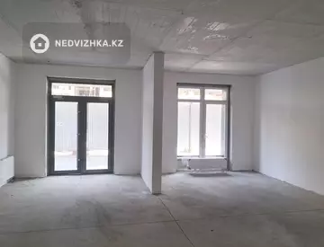 Помещение, этаж 1 из 1, 77 м², на длительный срок