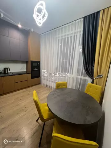 3-комнатная квартира, этаж 9 из 9, 89 м²