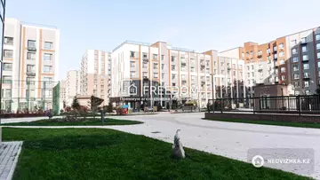 3-комнатная квартира, этаж 12 из 13, 71 м²