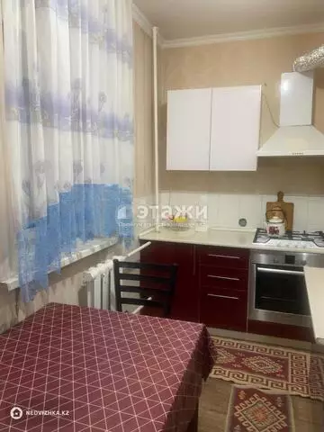 1-комнатная квартира, этаж 3 из 5, 29 м²