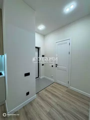 2-комнатная квартира, этаж 7 из 12, 38 м²