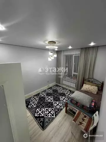 2-комнатная квартира, этаж 12 из 12, 53 м²