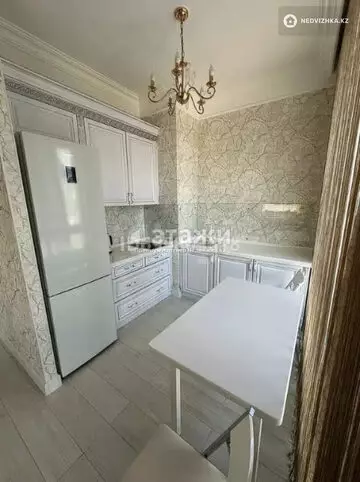 2-комнатная квартира, этаж 10 из 21, 58 м²