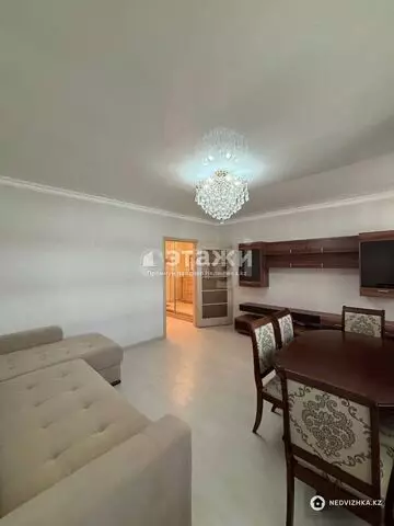 2-комнатная квартира, этаж 12 из 14, 66 м²