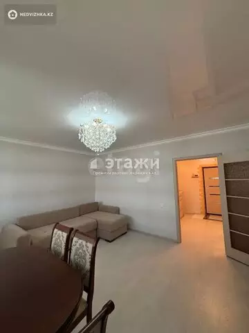 2-комнатная квартира, этаж 12 из 14, 66 м²