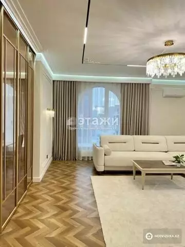 4-комнатная квартира, этаж 12 из 16, 123 м²