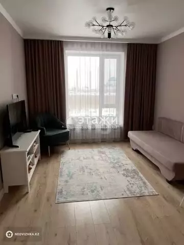 1-комнатная квартира, этаж 9 из 12, 38 м²