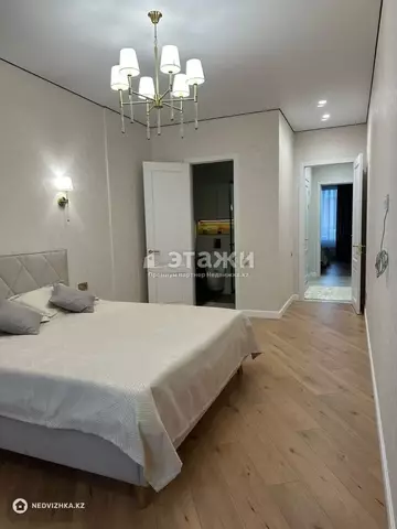 3-комнатная квартира, этаж 12 из 12, 97 м²