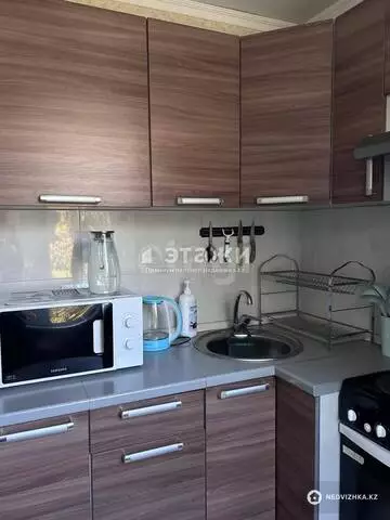 2-комнатная квартира, этаж 3 из 5, 44 м²