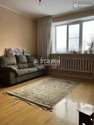 1-комнатная квартира, этаж 3 из 5, 45 м²