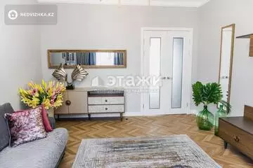 3-комнатная квартира, этаж 7 из 9, 99 м²