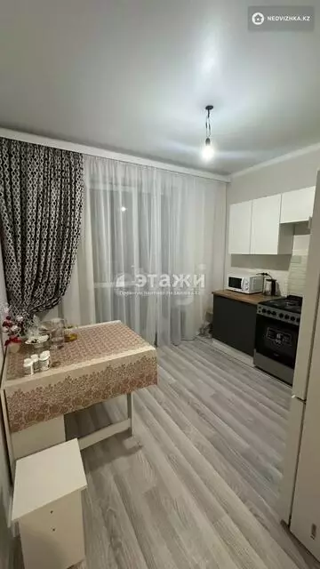 1-комнатная квартира, этаж 11 из 12, 38 м²