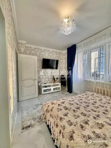 3-комнатная квартира, этаж 3 из 10, 86 м²