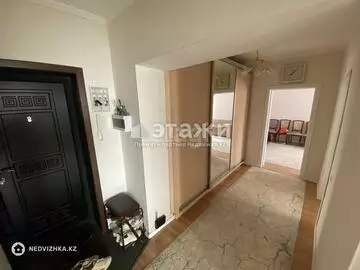 2-комнатная квартира, этаж 4 из 10, 67 м²