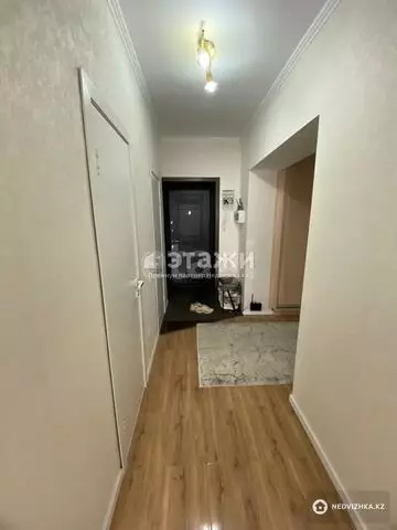 2-комнатная квартира, этаж 4 из 10, 67 м²