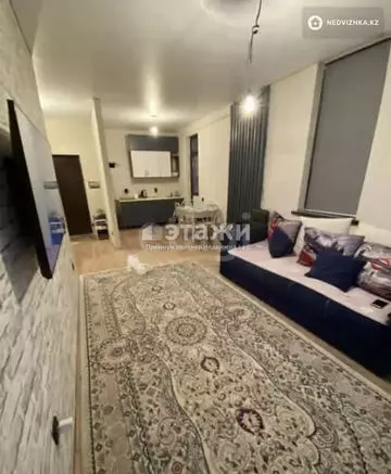 2-комнатная квартира, этаж 8 из 10, 48 м²