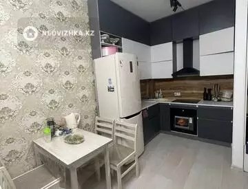 2-комнатная квартира, этаж 13 из 16, 46 м²