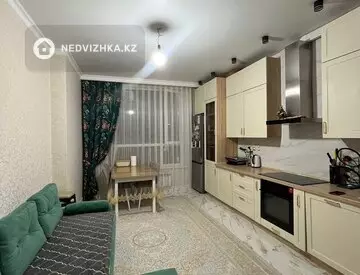 2-комнатная квартира, этаж 10 из 18, 66 м²