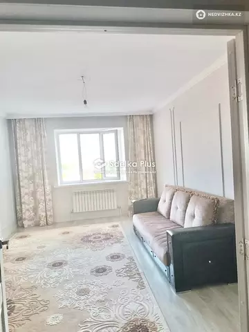 2-комнатная квартира, этаж 4 из 9, 65 м²