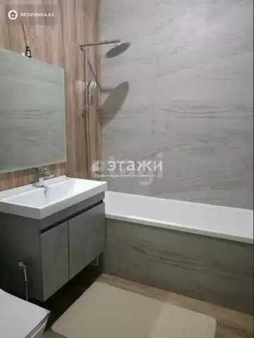 3-комнатная квартира, этаж 1 из 9, 81 м²